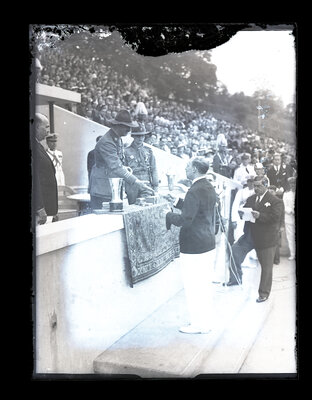 Fotografie necatalogată, cota BU-FD-01073-9-01240-0010