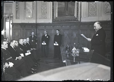 Ing. Gh. Penescu-Kertsch, președintele Camerei de Comerț și Industrie, rostind discursul la inaugurarea Camerei de Comerț Româno-Iugoslave