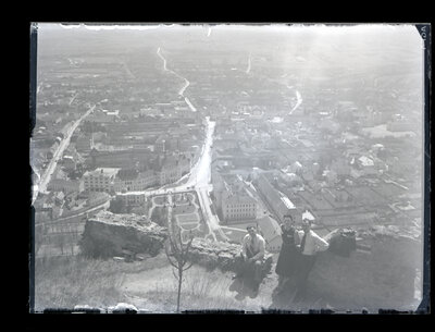 Vedere panoramică asupra orașului Brașov, de pe Tâmpa