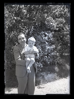 Mircea Grigorescu, alături de fiul său