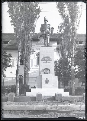 Statuia Regelui Alexandru I al Iugoslaviei