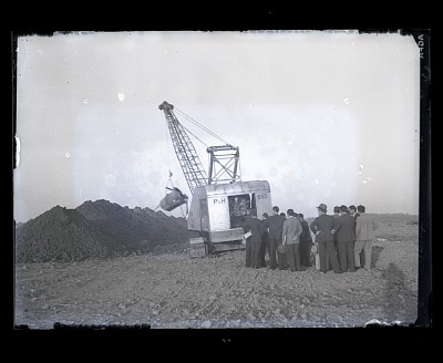Excavator P&H 655 pe un șantier