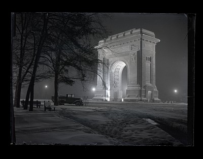 Arcul de Triumf în timpul iernii
