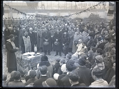 Primarul Sectorului III Albastru alături de oficialități la deschiderea unei unități de învățământ