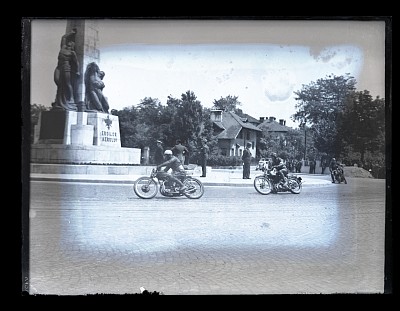 Competiție cu motociclete în zona de nord a Bucureștiului