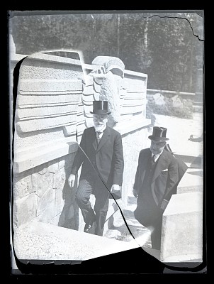Prim-ministrul Greciei, Eleftherios Venizelos, alături de Constantin Argetoianu