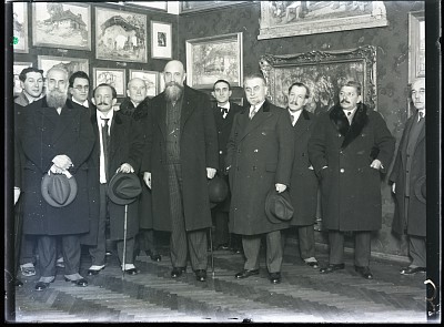 Nicolae Iorga la muzeu/galerie de artă?