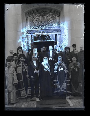 Ceremonie de investire a noilor episcopi