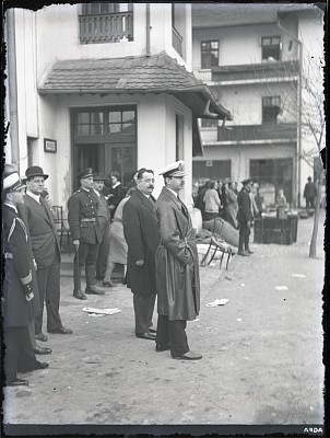 Regele Carol al II-lea alături de prefectul poliției Capitalei