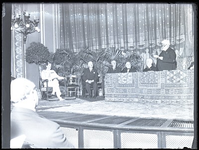 Reuniune științifică prezidată de Carol al II-lea