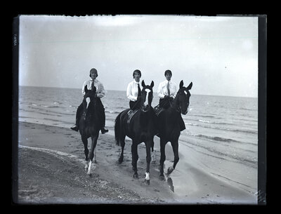 Fotografie necatalogată, cota BU-FD-01073-9-01009-0009