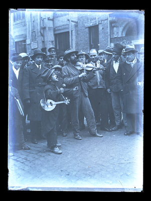 Fotografie necatalogată, cota BU-FD-01073-9-01077-0011