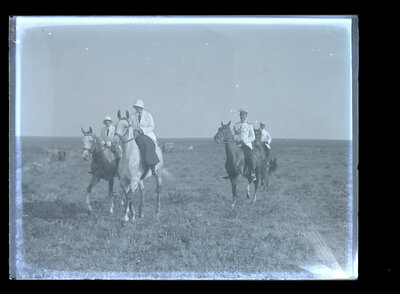 Fotografie necatalogată, cota BU-FD-01073-9-01082-0001