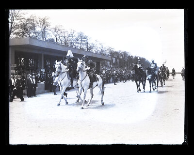 Fotografie necatalogată, cota BU-FD-01073-9-01085-0007