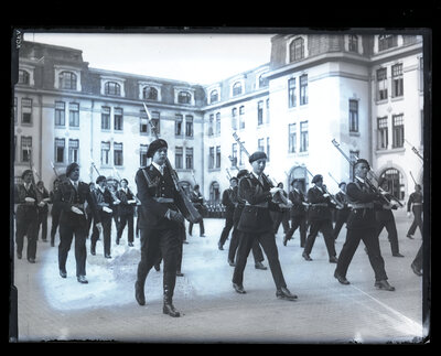 Fotografie necatalogată, cota BU-FD-01073-9-01090-0012