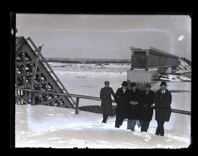 Fotografie necatalogată, cota BU-FD-01073-9-01128-0012