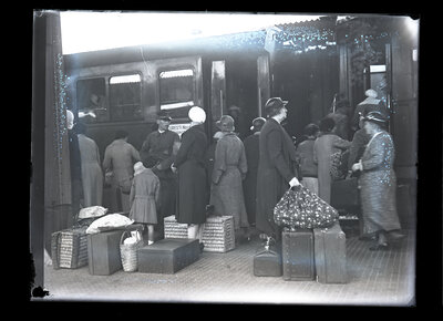 Fotografie necatalogată, cota BU-FD-01073-9-01140-0002