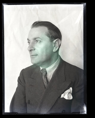 Fotografie necatalogată, cota BU-FD-01073-9-01180-0011