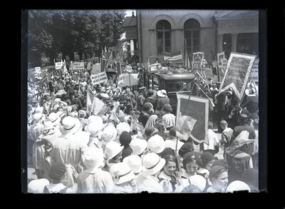 Fotografie necatalogată, cota BU-FD-01073-9-01212-0013