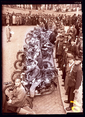 Fotografie necatalogată, cota BU-FD-01073-9-00073-0010