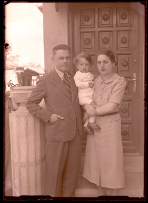 Fotografie necatalogată, cota BU-FD-01073-9-00112-0012