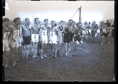 Concurenți în cadrul Campionatului Național de Cross Country